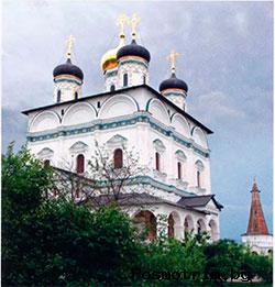 Успенский собор Иосифо-Волоколамского монастыря.