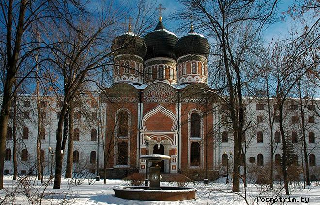 Покровский собор Измайловский остров Москва.