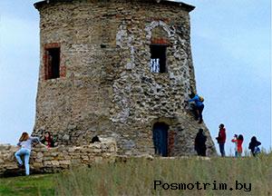 Башня Чёртова городища в Елабуге неизменно привлекает посетителей и туристов.