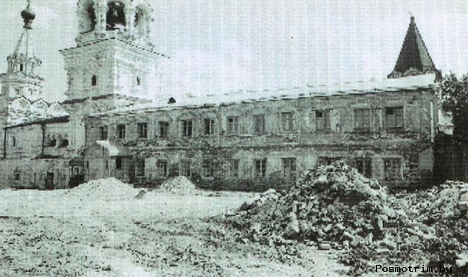 Так Троицкий монастырь Мурома выглядел на исходе XX столетия.