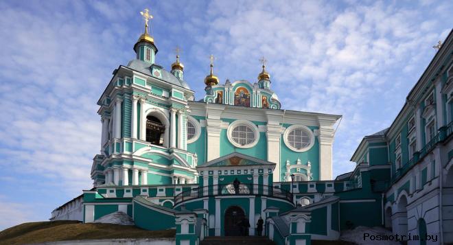 Успенский собор в Смоленске в советское время и сегодня
