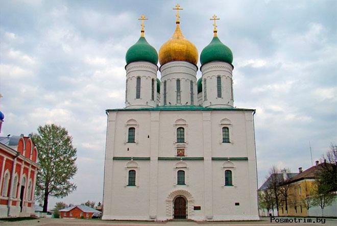 Успенский собор в Коломне 14 век