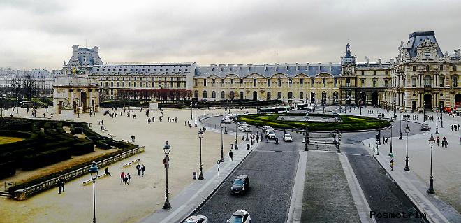 Площадь Каррузель в Париже